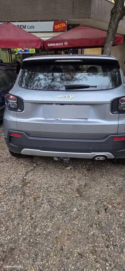 Jeep Avenger 1.2 GSE T3 Altitude