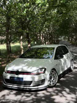 VW Golf GTI Performance BlueMotion DSG