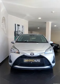 Toyota Yaris 1.0 VVT-i Comfort | Nacional| 72 mil kms