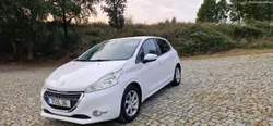 Peugeot 208 1.2