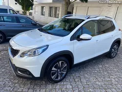 Peugeot 2008 1.2 PureTech Allure