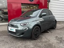 Fiat 500 e 118ch Giorgio Armani Collectors Edition MY25