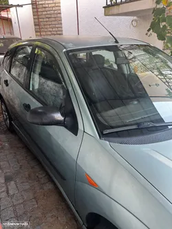 Ford Focus 1.4 Ambiente