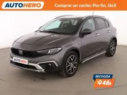 FIAT Tipo 1.5 Hybrid Cross DCT