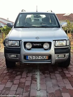 Opel Frontera LONGO