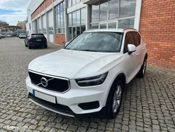 Volvo XC 40 1.5 T3 Momentum Core Geartronic