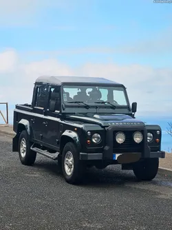 Land Rover Defender TD4