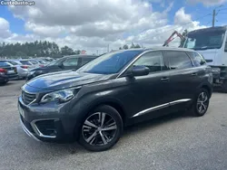 Peugeot 5008 1.5 BlueHDi Allure