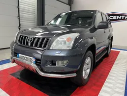 Toyota land cruiser 3.0 d4d 166 ch vxe boite automatique en 7 places / toit ouvrant / full cuir / clim auto / gps