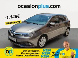 TOYOTA Auris hybrid Active
