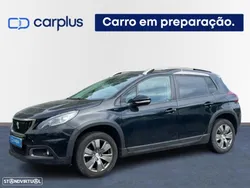 Peugeot 2008 1.2 PureTech Style