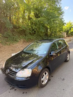 Volkswagen Golf 5 1.6 FSI CARPLAY/TOIT OUVRANT/GARANTIE 6 MOIS
