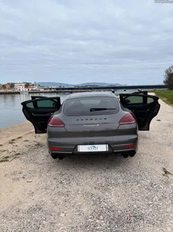 Porsche Panamera PanameraS