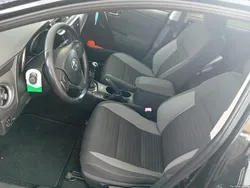 Toyota Auris l