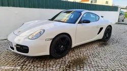 Porsche Cayman 2.7