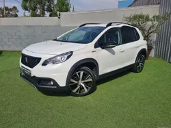 Peugeot 2008 Peugeot 2008 1.2 PureTech GT Line APENAS 94.000 km