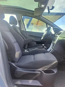 Peugeot 307 (307)