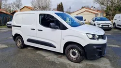 Peugeot Partner 2021 89000 KM Clim Radar 8325 euros HT