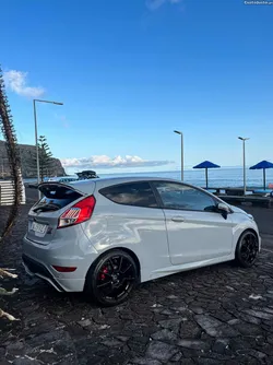 Ford Fiesta ST200