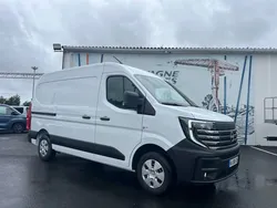 35450 ht Nissan Interstar L2H2 170 BVA9 Tekna 3.5T + kit bois
