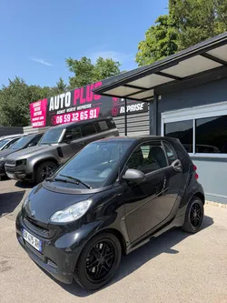 Smart Fortwo Simply Black 2011 – Boîte automatique – Full Black – Garantie 12 mois