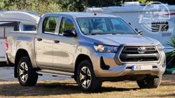 Toyota Hilux 2.4 150cv cabine dupla / Nacional