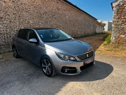 Peugeot 308 1.2 PureTech 110ch S&S Active -- 58 330 Km -- Toit Panoramique --Attelage -- Economique -- Garantie 12 Mois