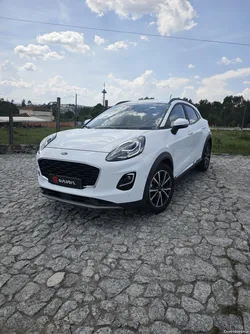 Ford Puma 1.0 EcoBoost Titanium