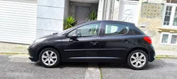 Peugeot 207 5 portas