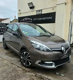 Renault scenic iii phase ii bose édition 1.5 dci 110cv boîte automatique toutes options état irréprochable