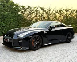 Nissan GT-R Prestige Edition