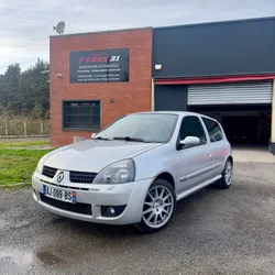 RENAULT Clio II PS2 Phase 2 RS 2.0 i 16V 172 cv / DISTRI OK / FACTURES DISPONIBLES / RIEN À PRÉVOIR