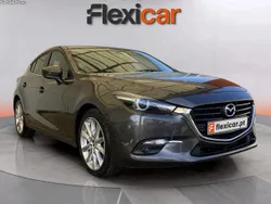 Mazda 3 1.5 Sky-D Excellence Navi