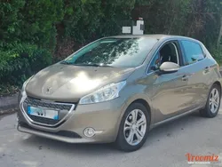 Peugeot 208 1.6 E-HDI 92 ALLURE FAIBLE KM " 99 000KM