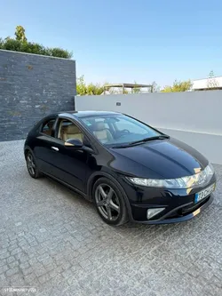 Honda Civic 2.2 i-CTDi Executive NAVI