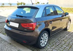 Audi A1 Sportback 1.6 TDi  5 Portas (Negociável)