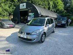 Renault Scenic II 1.5 dCi 105cv Lattitude 2ème main Phase 2