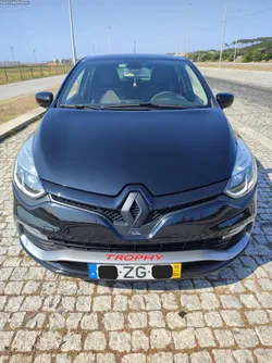 Renault Clio RS Trophy