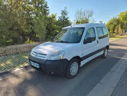 Citroën Berlingo GENERATION-I COMBI 5 Places + Attelage
