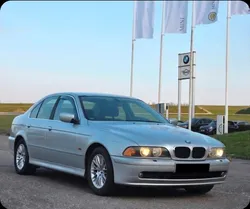 Belle bmw 525i e39 198.700km série 5 berline