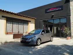 PEUGEOT 308 110ch SS BVM5 Active / Distribution faite / Entretien Complet