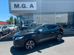 Nissan Qashqai 130 ch | Tekna | Toit panoramique | Caméra de recul | Régulateur vitesse | Attelage