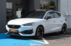 CUPRA Leon 2.0 TDI 150ch V DSG BVA / TOIT OUVRANT / GARANTIE CONSTRUCTEUR - 2028