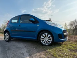 Peugeot 107 urban move entretien à jour véhicule garantie
