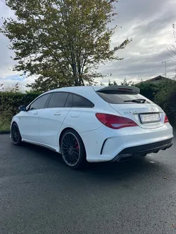 Mercedes CLA 45 AMG Shooting Brake 4Matic Speedshift