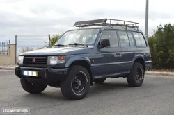 Mitsubishi Pajero 2.5 TD GLX Longo