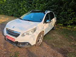 Peugeot 2008 1.6 -HDI 115 CH Féline Cuivre toit-pano-cuir-Gps- garantie 6 mois extensible jusqu'à 48 mois ................................