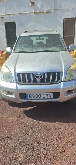 TOYOTA Land Cruiser 3.0D-4D GX