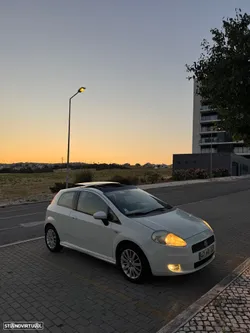 Fiat Grande Punto 1.2 Redbull Blue Elements