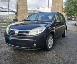 Dacia Sandero 1.2 gasolina